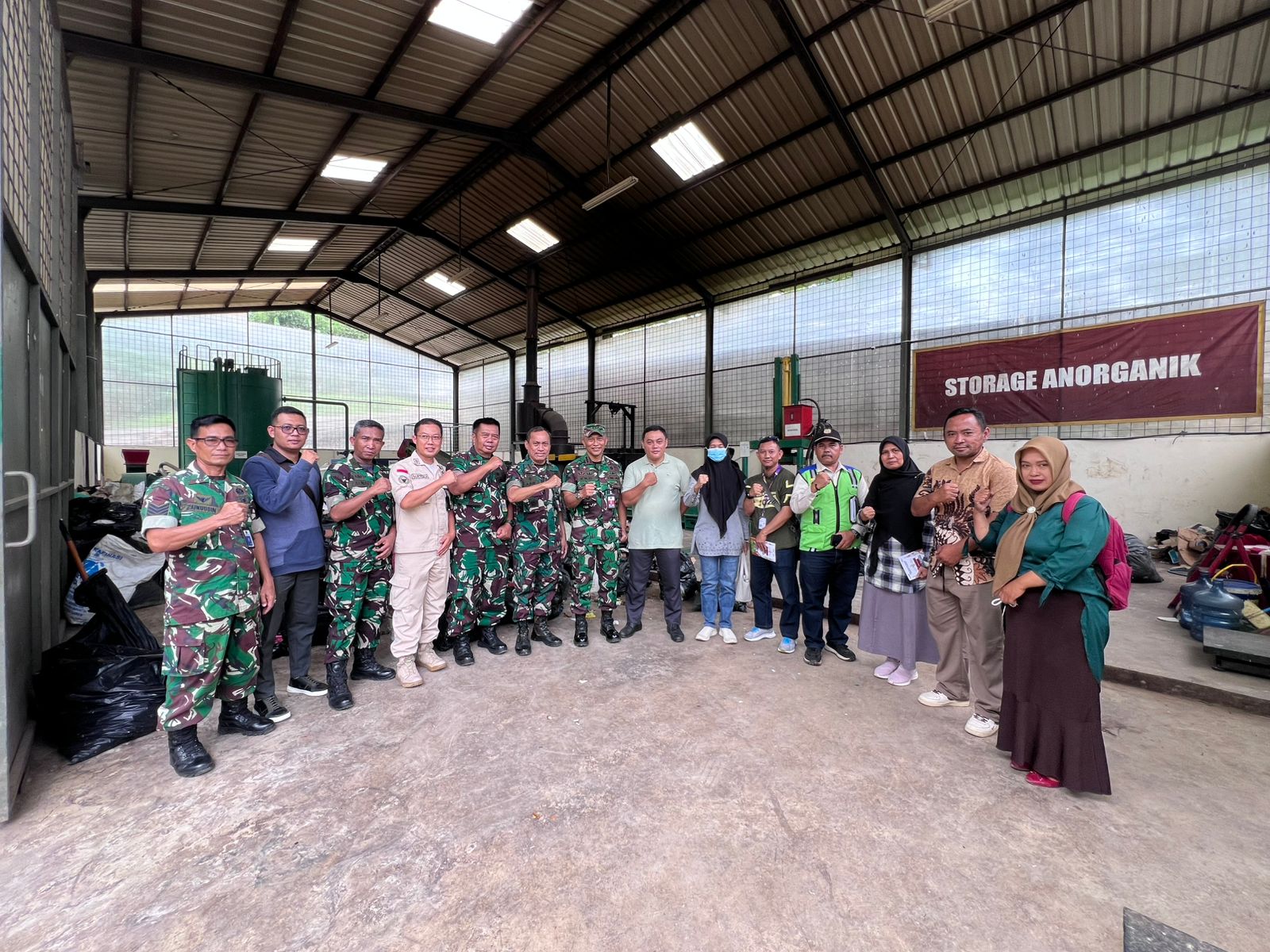 Kegiatan: Visit ke TPST dari DLH PRAKTISI AKADEMISI DAN TNI